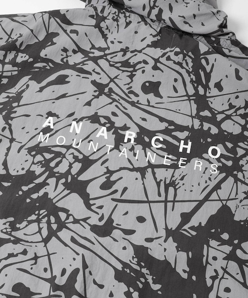 EKAL（エカル）の「mountain research　Splatrail Poncho（レインコート/ポンチョ・メンズ・Gray CCL・One）」の12枚目の写真