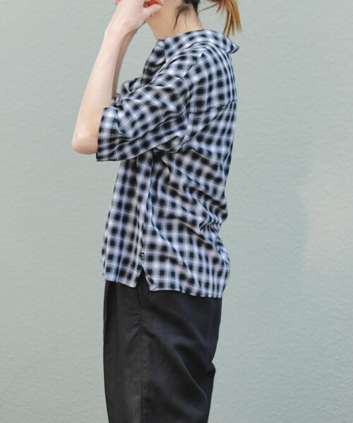 URBAN RESEARCH DOORS（アーバンリサーチドアーズ）の「FORK&SPOON　コットンレーヨンチェックシャツ（シャツ/ブラウス・レディース・OFFｘBLK/CCLｘBRN・1）」の8枚目の写真