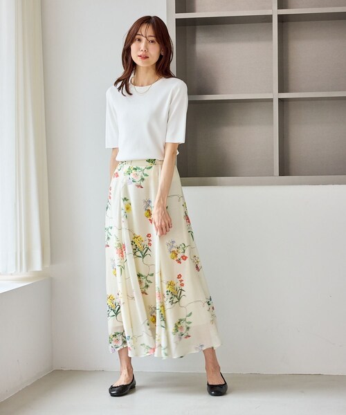 ROPE' PICNIC(ロペピクニック)の「ボリュームサーキュラースカート(スカート・レディース・キナリ系/ダークブラウン/サックス・F)」の5枚目の写真