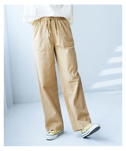 nissen（ニッセン）の「大きいサイズ綿混スラブちょいゆるストレートパンツ（ゆったりヒップ）（パンツ・レディース・ナチュラルベージュ/ディープグリーン/ネイビー・L/LL/3L/4L/5L/6L/8L/10L）」の2枚目の写真