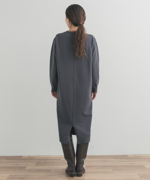 URBAN RESEARCH DOORS（アーバンリサーチドアーズ）の「バイカラーKNITワンピース（ワンピース・レディース・CHARCOAL/BLACK・Free）」の18枚目の写真