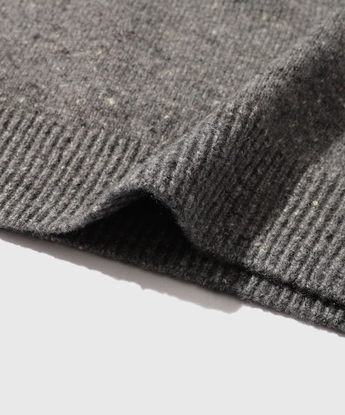 ADAM ET ROPE'(アダムエロペ)の「【AURALEE/オーラリー】CASHMERE NEP KNIT POLO(ニット/セーター・メンズ・ブラック/ライトグレー・3/4)」の17枚目の写真