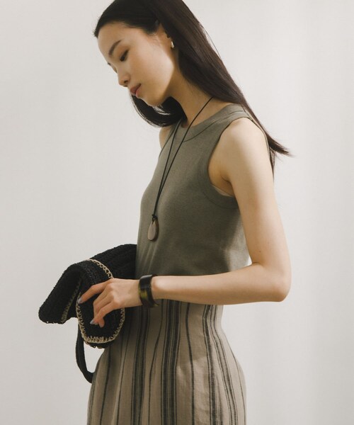 URBAN RESEARCH DOORS（アーバンリサーチドアーズ）の「Natural Cotton TankTop（タンクトップ・レディース・NATURAL/ASH・Free）」の2枚目の写真