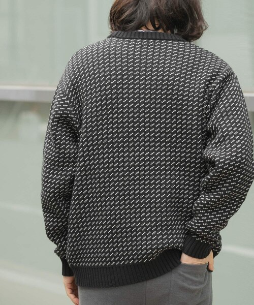 ITEMS URBANRESEARCH（アイテムズ アーバンリサーチ）の「マシンウォッシャブル バーズアイ クルーニット（ニット/セーター・メンズ・WHT/BGD/NVY/BLK・M/L）」の21枚目の写真
