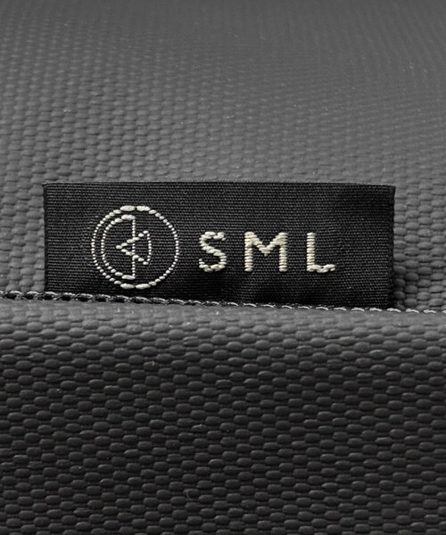 URBAN RESEARCH DOORS(アーバンリサーチドアーズ)の「S.M.L. MULTIFUNCTIONAL 2WAY TOTE(ビジネスバッグ・メンズ・BLACK・-)」の9枚目の写真