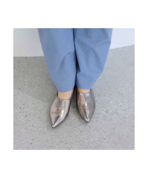 noyau（ノヤウ）の「ノヤウ noyau ポインテッドトゥスリットフラットパンプス （パンプス・レディース・BL/GD/DSV・S/22cm～22.5cm/M/23cm～23.5cm/L/24cm～24.5cm/LL/25cm）」の8枚目の写真