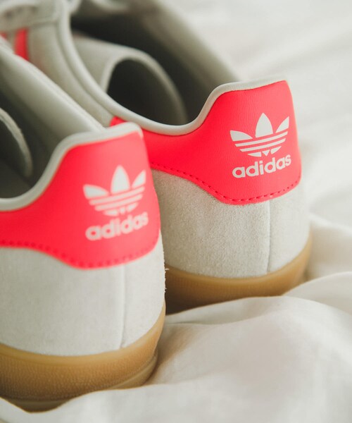 URBAN RESEARCH DOORS(アーバンリサーチドアーズ)の「adidas Exclusive GAZELLE INDOOR(スニーカー・メンズ・ワンダーアルミナ・26/26.5/27/27.5/28/28.5/25.5)」の6枚目の写真