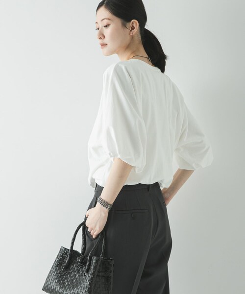 URBAN RESEARCH(アーバンリサーチ)の「バルーンカットソー(Tシャツ/カットソー・レディース・OFF WHITE/BLACK・Free)」の7枚目の写真