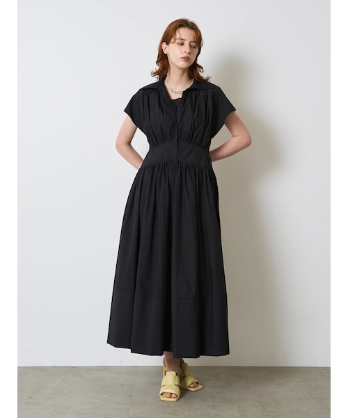 ELENDEEK(エレンディーク)の「ROUND SLEEVE GATHER OP(ワンピース・レディース・ブラック/ブラウン/ミックス・1/2)」の1枚目の写真