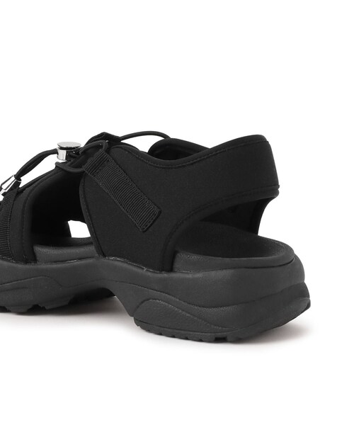 ROPE' PICNIC(ロペピクニック)の「アジャスタースピンドルスニーカーサンダル/リンクコーデ(サンダル・レディース・ブラック/キナリ/ホワイト/ネイビー・L/M/S)」の9枚目の写真