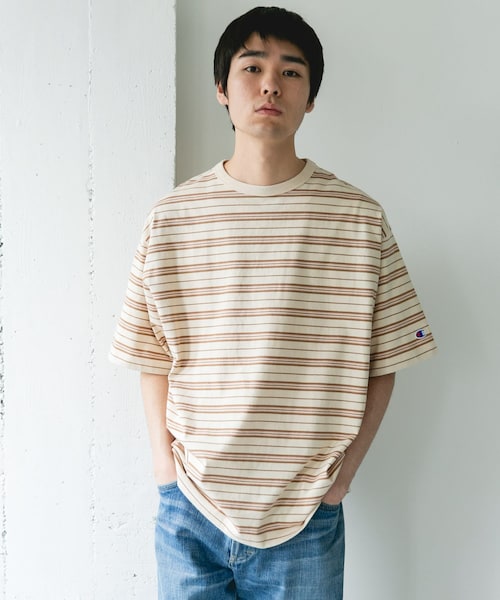 URBAN RESEARCH DOORS(アーバンリサーチドアーズ)の「『別注』CHAMPION×DOORS BORDER T-SHIRTS(Tシャツ/カットソー・メンズ・NAVY/BEIGE/L.BROWN・M/L/XL)」の17枚目の写真