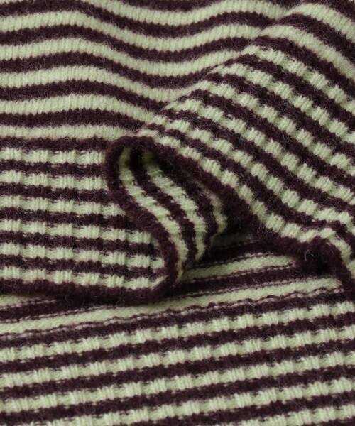 URBAN RESEARCH(アーバンリサーチ)の「TAN CASHMERE STRIPED KT VEST(ニット/セーター・レディース・WINExLT GN/BLACK・FREE)」の10枚目の写真