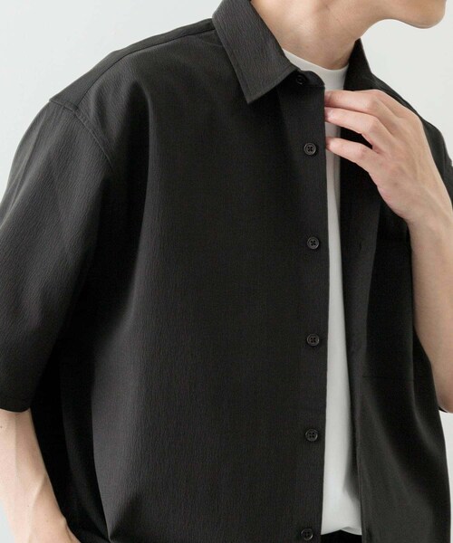 ITEMS URBANRESEARCH(アイテムズ アーバンリサーチ)の「ヨウリュウレギュラーカラー半袖シャツ(シャツ/ブラウス・メンズ・NVY/BRN/BLK・M/L)」の9枚目の写真