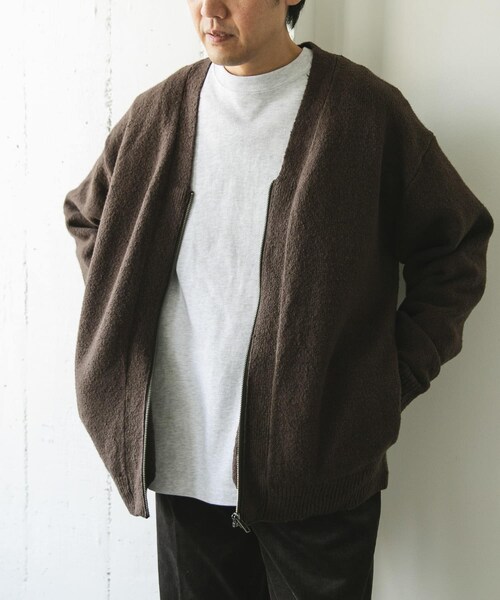 URBAN RESEARCH DOORS（アーバンリサーチドアーズ）の「AIR FIT Vネックカーディガン（カーディガン/ボレロ・メンズ・GREEN/BROWN/BLACK・M/L）」の19枚目の写真