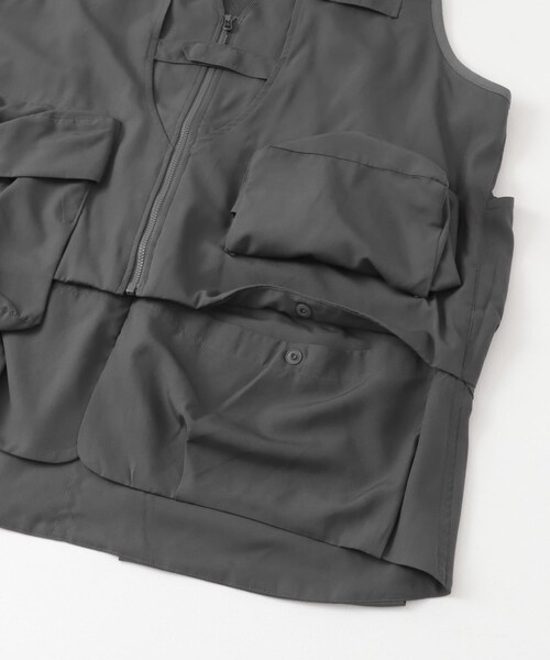 EKAL（エカル）の「Snow Peak Apparel　Insect Shield Mesh Vest（ベスト・メンズ・NAVY/CHARCOAL・M/L）」の12枚目の写真