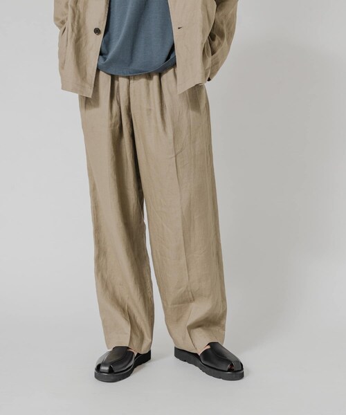 URBAN RESEARCH(アーバンリサーチ)の「LINEN WIDE EASY PANTS(その他パンツ・メンズ・BLACK/BEIGE/NAVY・M/L)」の16枚目の写真