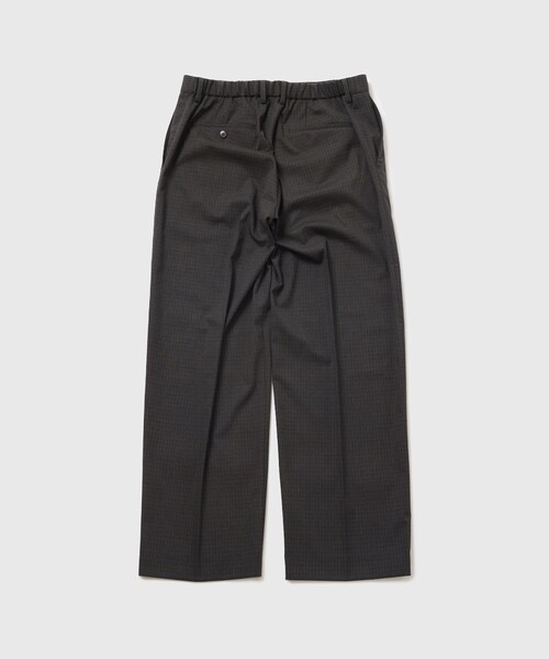 ADAM ET ROPE'(アダムエロペ)の「DELEGANT ストレートスラックス(スラックス・メンズ・ブラック/ダークブラウン/カーキ・L/M/S)」の20枚目の写真