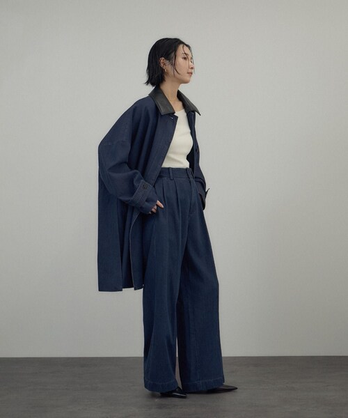 ADAM ET ROPE'(アダムエロペ)の「デニムテントシルエットステンカラーコート(ステンカラーコート・レディース・ネイビー系・F)」の6枚目の写真