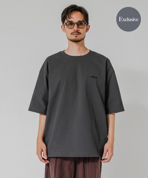 URBAN RESEARCH(アーバンリサーチ)の「『吸水速乾/UVカット』『別注』THOUSAND MILE×URBAN RESEARCH WASHER CODE T-SHIRTS(Tシャツ/カットソー・メンズ・BLACK/CHARCOAL/NAVY ST・S/M/L)」の4枚目の写真