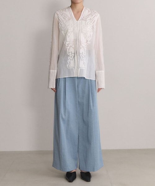 ADAM ET ROPE'（アダムエロペ）の「【EMOELLE】バイカラードレスパンツ（その他パンツ・レディース・ブラック/キナリ/ブルー系/オフホワイト/ブラウン/キャメル系/ベージュ系/グリーン系/ブラック系/カーキ系/ピンク系・34/36/38）」の20枚目の写真