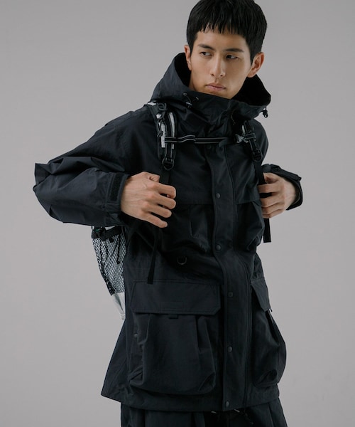 EKAL（エカル）の「PERTEX UL マウンテンジャケット（マウンテンパーカー・メンズ・BK/K-BR・M/L）」の6枚目の写真