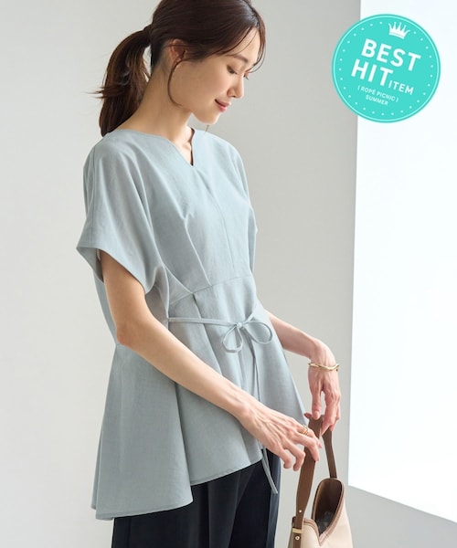 ROPE' PICNIC(ロペピクニック)の「【ベストヒット】ハートネックペプラムブラウス/接触冷感(シャツ/ブラウス・レディース・ベージュ/ネイビー/サックス/ラベンダー/ダークブラウン・F)」の6枚目の写真