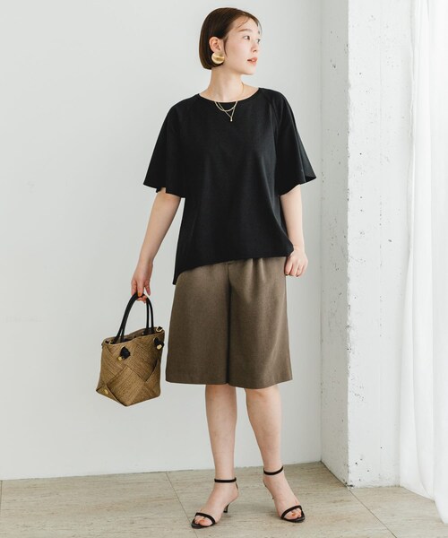 URBAN RESEARCH ROSSO（アーバンリサーチロッソ）の「『UR TECH』Fby ROSSO　UVCUTバックテールフレアスリーブTシャツ（Tシャツ/カットソー・レディース・OFF WHITE/YELLOW/BLACK・FREE）」の16枚目の写真