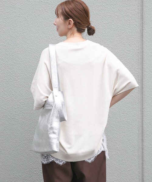 ITEMS URBANRESEARCH（アイテムズ アーバンリサーチ）の「『洗濯可』ニットTシャツ（ニット/セーター・レディース・OFF/BLK/CHA/GRN/ORG・Free）」の10枚目の写真