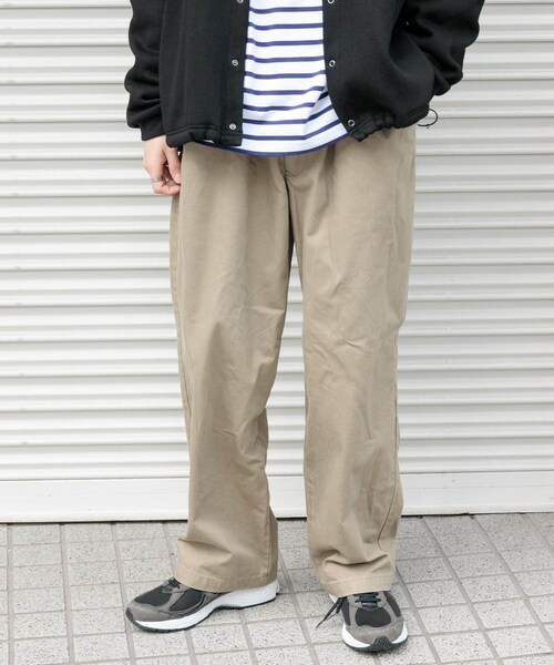URBAN RESEARCH DOORS(アーバンリサーチドアーズ)の「FORK&SPOON フレンチドリルピグメントチノパンツ(チノパンツ・メンズ・BEIGE/INKBLACK・4/5)」の20枚目の写真