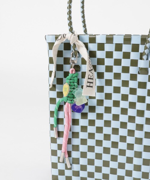 URBAN RESEARCH（アーバンリサーチ）の「HEARTMADE　Avery Everyday Tote（トートバッグ・レディース・02 O Pink/01 F Blue・-）」の13枚目の写真