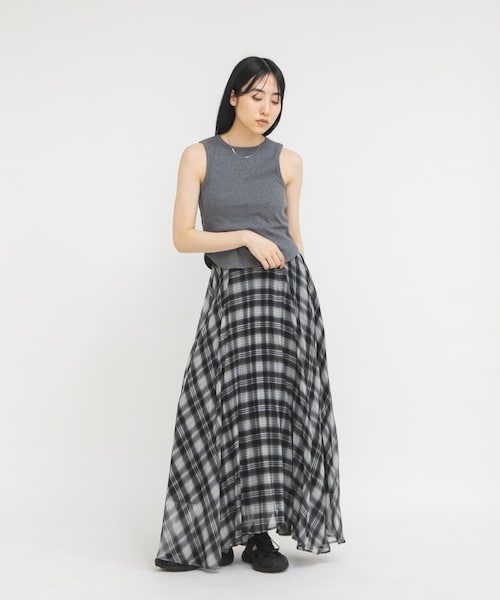 KBF(ケイビーエフ)の「サーキュラーチェックプリーツスカート(スカート・レディース・BLACK×IVO/BROWN×BLU/RED×IVORY・One)」の10枚目の写真