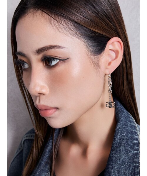 GYDA（ジェイダ）の「JEYSUS Symmetry GYDAランダムchainピアス（ピアス（両耳用）・レディース・シルバー/ゴールド・F）」の3枚目の写真