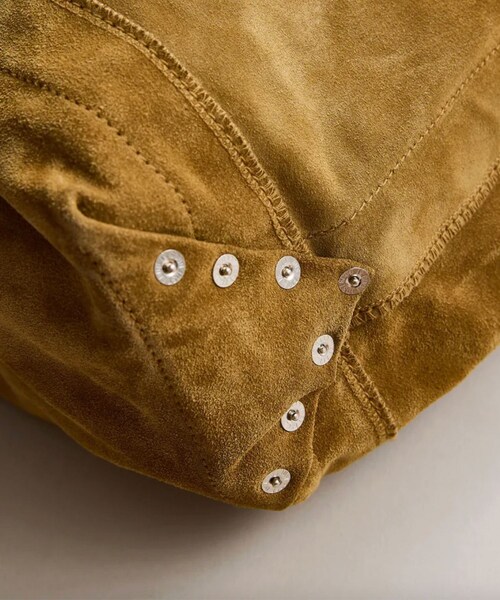 ADAM ET ROPE'（アダムエロペ）の「【NICENESS/ナイスネス】S.LEDZ（トートバッグ・メンズ・キナリ/キャメル・F）」の9枚目の写真