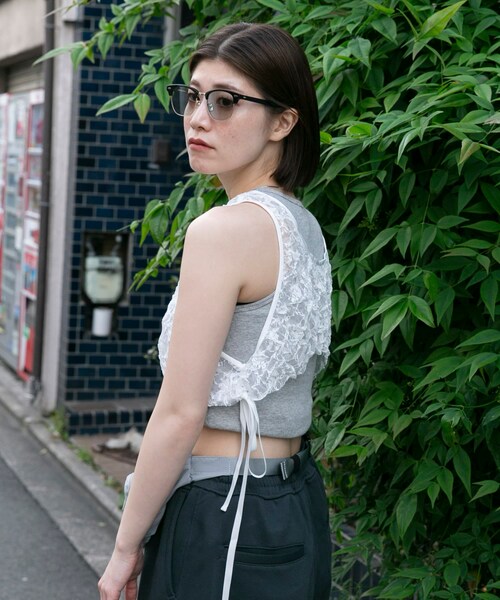 URBAN RESEARCH(アーバンリサーチ)の「TanC TOKYO CRUSHED LACE CROP TANK(その他トップス・レディース・WHITE/BLACK・Free)」の6枚目の写真