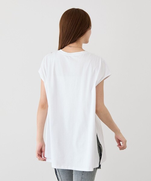 Jayro（ジャイロ）の「サイドスリットフレンチスリーブトップス（Tシャツ/カットソー・レディース・ブラック/チャコール/ホワイト/カーキ/ブルー/レッド系・F）」の22枚目の写真