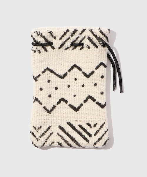 ADAM ET ROPE'(アダムエロペ)の「【Adawat'n Tuareg/アダワット トゥアレグ】TISIA SANSALT(ネックレス・メンズ・シルバー・F)」の6枚目の写真