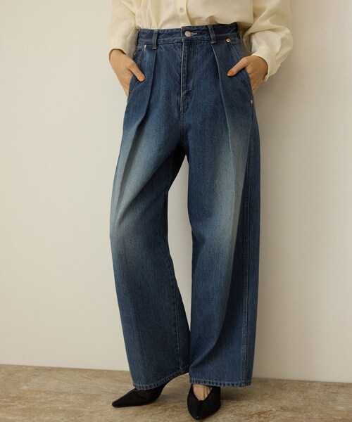 ROPE'（ロペ）の「【洗える】ワンタック ワイドデニムパンツ（デニムパンツ・レディース・ブラック/ブルー・36/38/40）」の5枚目の写真