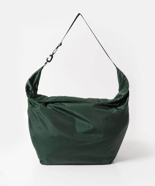 RODE SKO（ロデスコ）の「撥水ビッグボディバッグ（ショルダーバッグ・メンズ・BLACK/GREEN・one）」の20枚目の写真