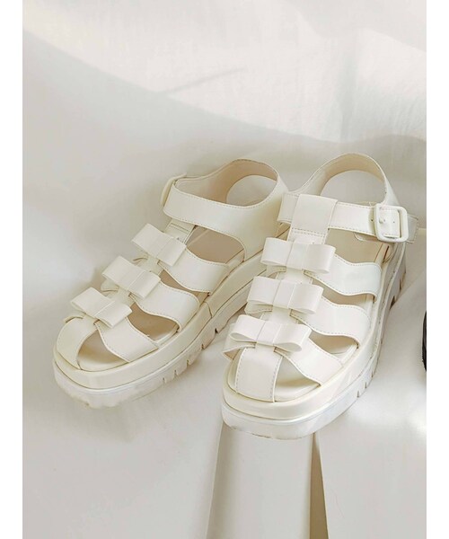 merry jenny（メリージェニー）の「リボングルカサンダル（サンダル・レディース・アイボリー/ブラック/レッド/ブルー・M/L）」の8枚目の写真