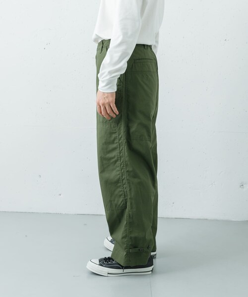 URBAN RESEARCH（アーバンリサーチ）の「blurhmsROOTSTOCK　DOUBLE-KNEE TROUSERS（その他パンツ・メンズ・KHAKI/OFF・2/3）」の16枚目の写真