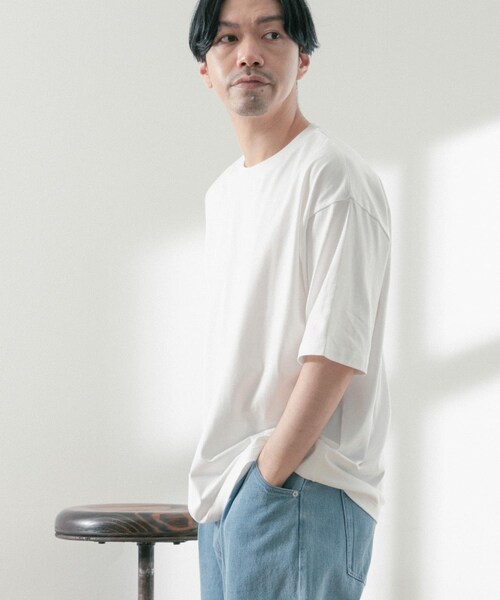 ITEMS URBANRESEARCH(アイテムズ アーバンリサーチ)の「USAコットン オーバーサイズTシャツ(Tシャツ/カットソー・メンズ・GRN/OFF/BLK/BLU/YEL・M/L)」の7枚目の写真