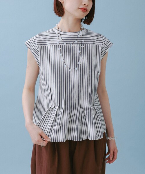 ADAM ET ROPE'（アダムエロペ）の「【定番】タックフレアジレブラウス（シャツ/ブラウス・レディース・ホワイト/ベージュ系/ネイビー系/ブラック・F）」の20枚目の写真