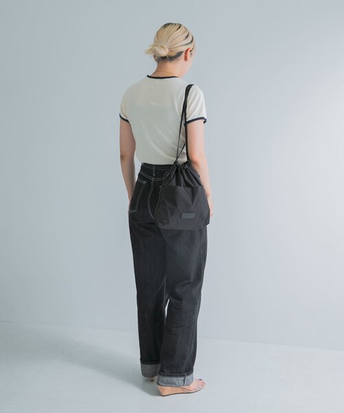 URBAN RESEARCH DOORS（アーバンリサーチドアーズ）の「BAICYCLON　EXCLUSIVE DRAW STRING BAG（ショルダーバッグ・レディース・BLACK/BROWN・Free）」の6枚目の写真