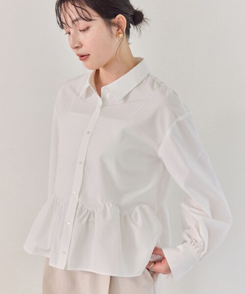 VIS(ビス)の「ウエーブヘムペプラムシャツ(シャツ/ブラウス・レディース・ホワイト/ブルー/イエロー・F)」の20枚目の写真