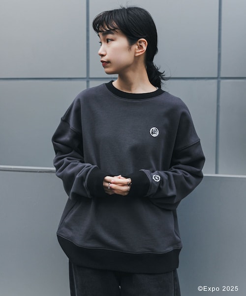 THE GOODLAND MARKET（ザグッドランドマーケット）の「EXPO2025 SWEATSHIRTS（スウェット・メンズ・WHITE/BLACK/C.GRAY/C.GR×BK・S/M/L）」の4枚目の写真