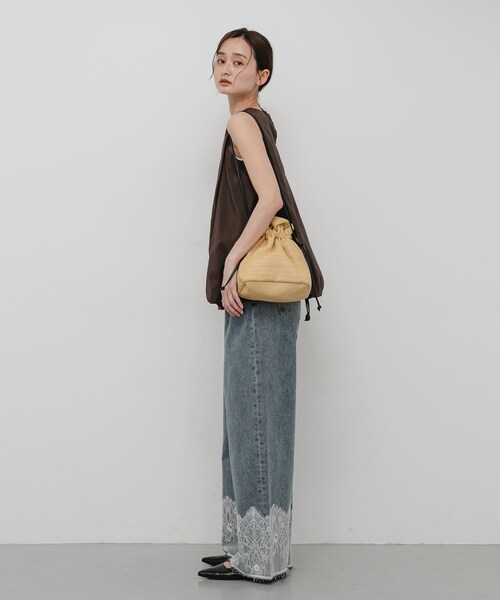 SENSE OF PLACE by URBAN RESEARCH(センスオブプレイスバイアーバンリサーチ)の「雑材キンチャクバッグ(ショルダーバッグ・レディース・Y.BEIGE/BROWN・One)」の16枚目の写真