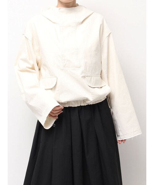 Ungrid（アングリッド）の「フードデザインルーズトップス（その他トップス・レディース・オフホワイト/ブラック/ブルー・F）」の2枚目の写真