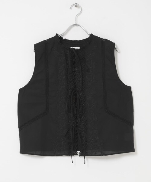THE GOODLAND MARKET（ザグッドランドマーケット）の「FANAKA　ノースリーブブラウス（シャツ/ブラウス・レディース・WHITE/BLACK・Free）」の15枚目の写真