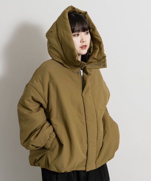 THE GOODLAND MARKET（ザグッドランドマーケット）の「『別注』MIDIUMISOLID×THE GOODLAND MARKET　hooded padding blouson（ブルゾン・レディース・black/b.khaki・38）」の13枚目の写真