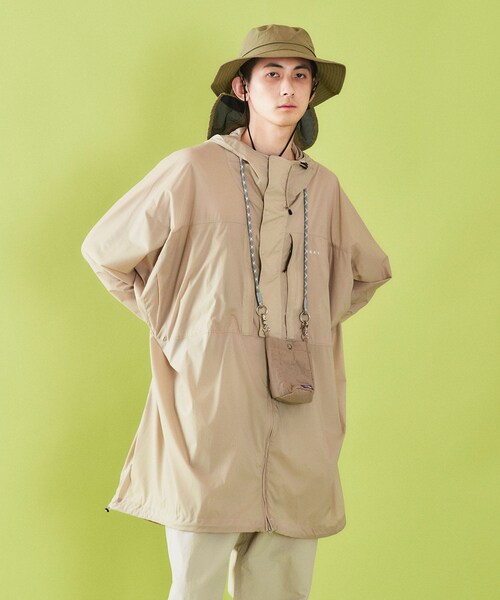 EKAL(エカル)の「ポータブルDWRオーバーコート(マウンテンパーカー・メンズ・BEG/BLK・S/M/L)」の2枚目の写真